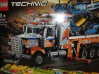 Lego Technic, 42128 Ciężki samochód pomocy drogowej, 42129 Ciężarówka Mercedes-Benz Zetros z napędem na 4 koła, klocki