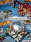 Hot Wheels Monser Trucks, samochodziki, zabawka, zabawki, tor samochodowy, tory samochodowe