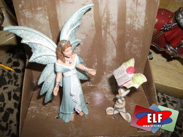 Schleich figurka, figurki, rucerze, rycerz, koń, konie, zwierzaki, zwierzę, zwierzęta, pies, psy, krowa, krowy