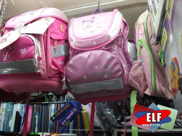 Ogólny widok sklepu od wewnątrz na dzień 25-02-2012