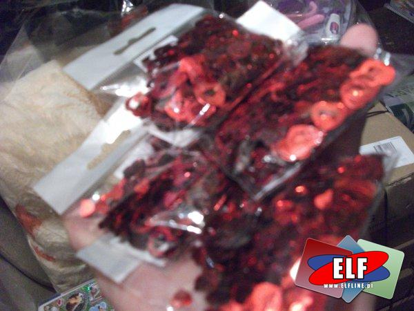Konfetti z folii aluminiowej czerwone serca