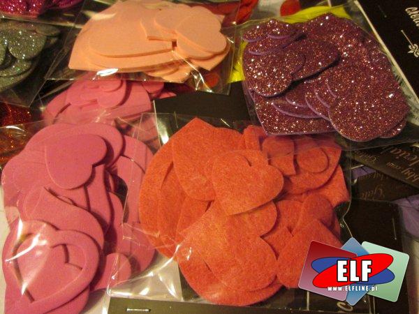 Elementy ozdobne z gumy zamszowej i filcu, element ozdobny w woreczku, woreczkach, dla artystów, plastyków