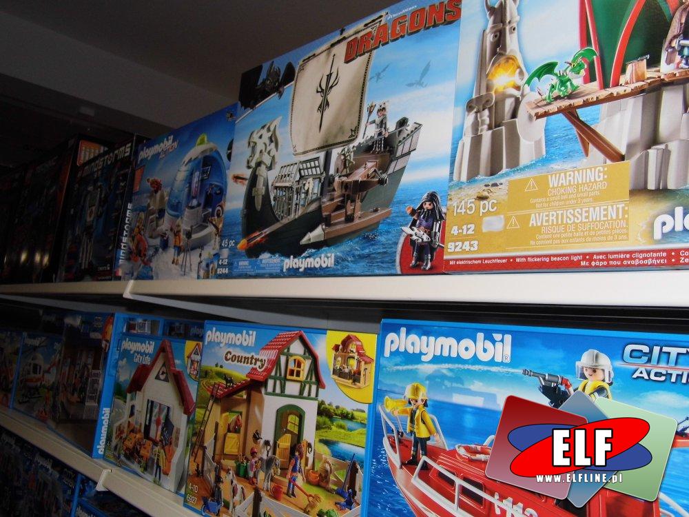 Playmobil, Zabawki i klocki