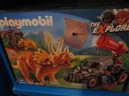 Playmobil 9429 Obozowisko z T-Rexem, 9432 Pojazd badawczy ze stegozaurem,  9434 Samoch&amp;oacute;d terenowy z działającą wyrzutnią sieci, 9430 Helikopter z pterodaktylem, klocki