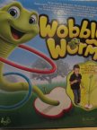 Gra Wobbly Worm, tańczący robaczek, Gry