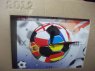 Akcesoria kibica euro 2012, otwieracz z piłką, zawieszka do samochodu lub na szybę z przyssawką, naklejki polska, flaga do ręki i samochodu, kalendarz z zegarem trójdzielny i planszowy, czapka, chustka