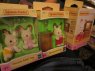 Sylvanian Families, figurki, maskotki, figurka, maskotka, zabawka, zabawki, zwierzątko, zwierzątka, myszka, kotek, jerzyk, króliczek, zajączek, niedźwiedź, piesek, kotek i inne